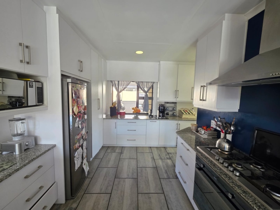 To Let 3 Bedroom Property for Rent in La Provance Free State